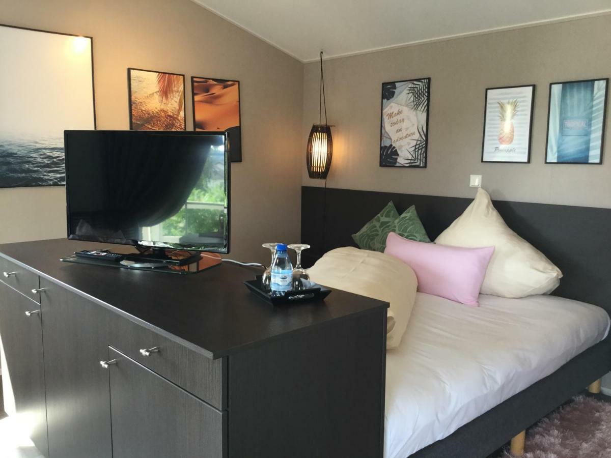 Zu Jeddelohs Lodge Hotel Gladenbach Extérieur photo
